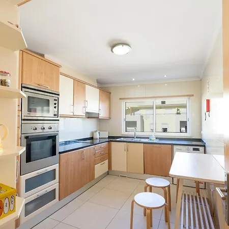 Correeira Deluxe By Umbral